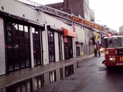 Store%20Fire%20062908%20009-thumb-400x300